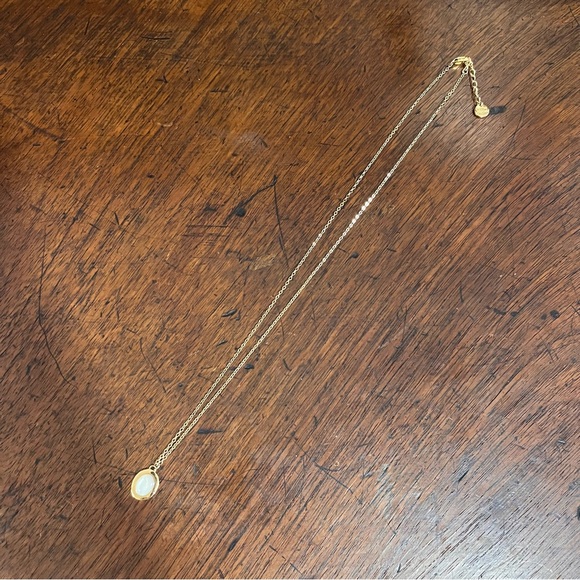 Louise Damas Necklace La Nacre 24k Gold-Plated Finish - Picture 5 of 11